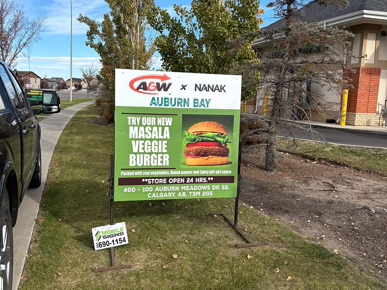 mobile signs 4x4